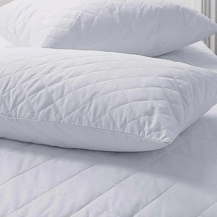 Pillow Protectors Pack of 4 Zipped