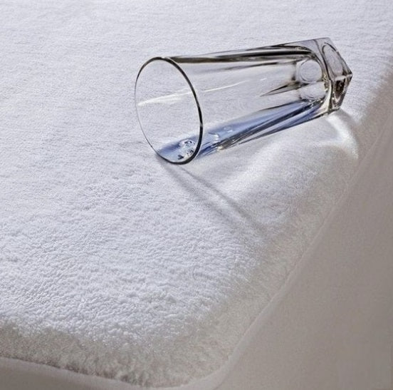 WATERPROOF TERRY MATRESS  PROTECTOR FITTED BED